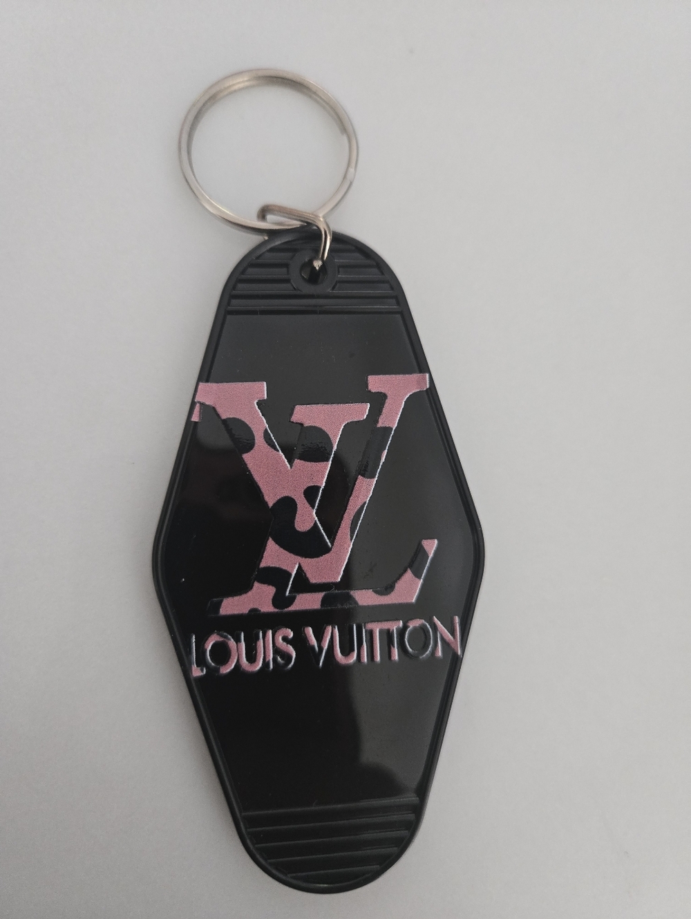 LUX KEYCHAIN